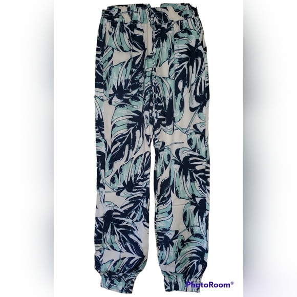 Pants - Picture 2 of 2